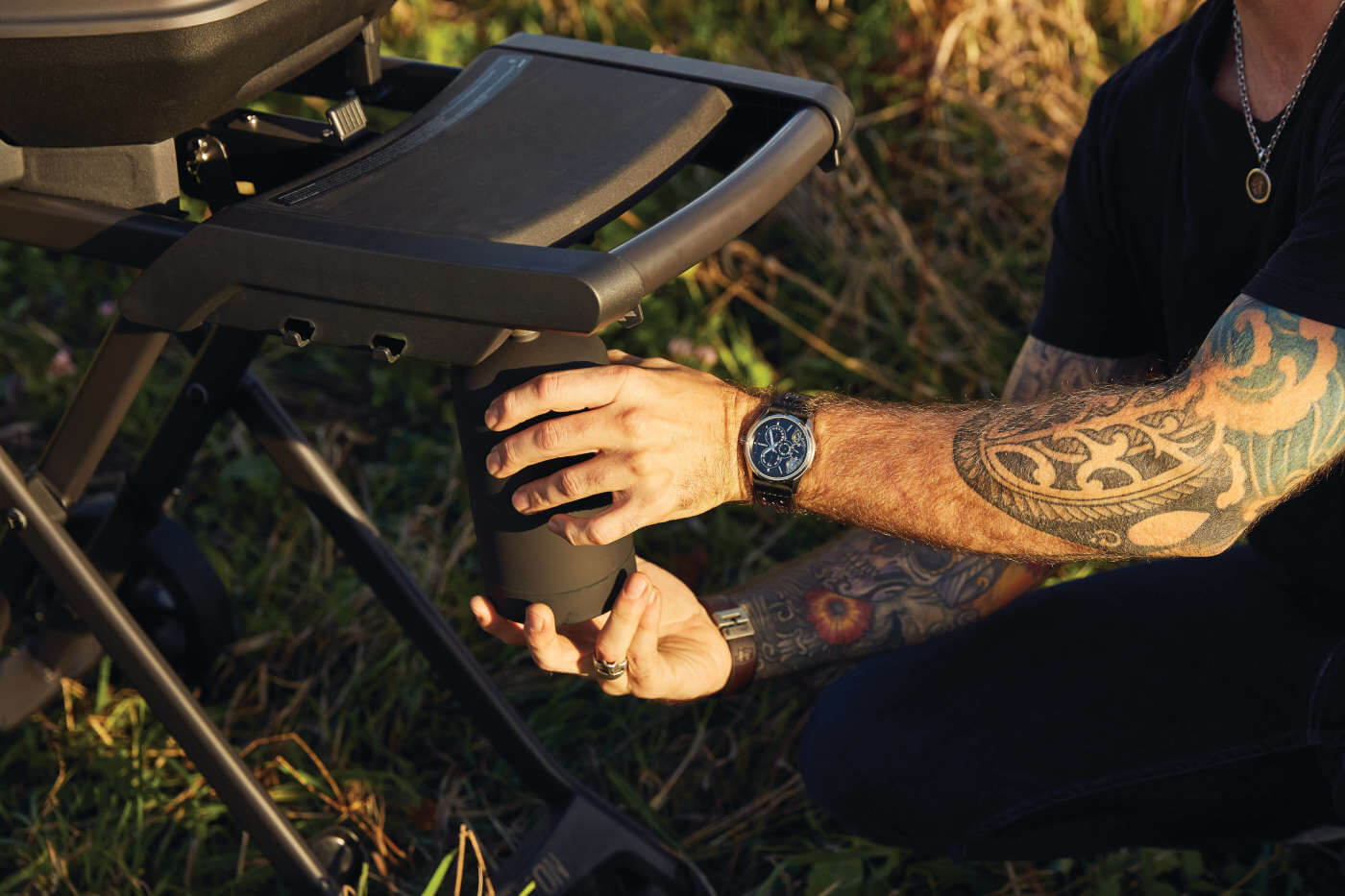 Napoleon Phantom TravelQ® PRO 285 with Scissor Cart , Propane