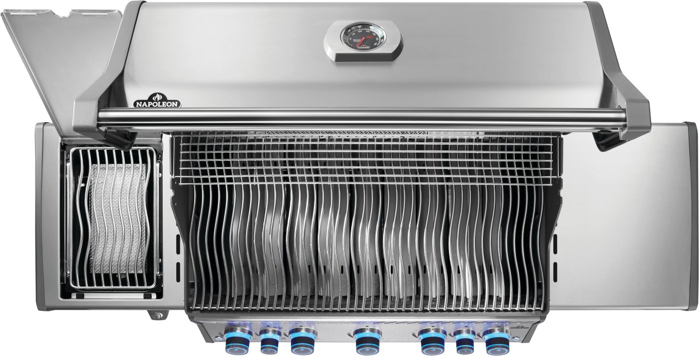 Napoleon Rogue® PRO-S 625 RSIB Stainless Steel Grill