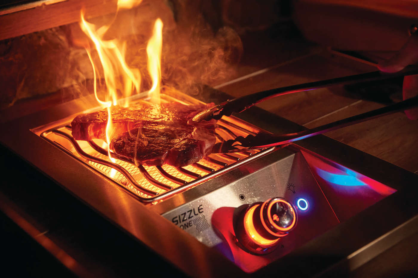 Napoleon Built-In 700 Series 32-inch Gas Grill with Rear Infrared Burner (NATURAL GAS)